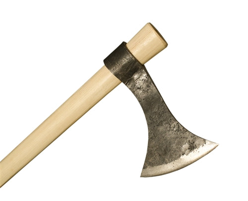 Francisca Throwing Axe